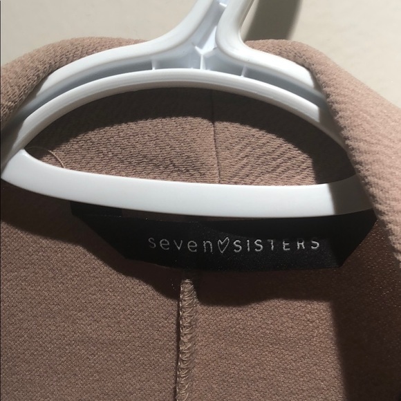 Beige crop blazer - Picture 4 of 5